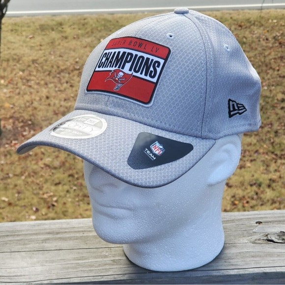Tampa Bay Buccaneers New Era Super Bowl LV Champions 9FORTY Adjustable Hat Cap - Picture 1 of 12